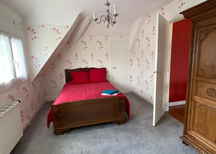 Hébergement de vacances Maison De Famille *